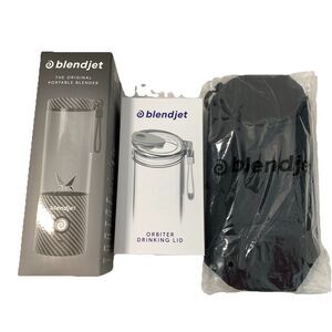 BlendJet Portable Blender 2 20 oz Mixer Lid Insulted Sleeve Carbon Fiber NEW